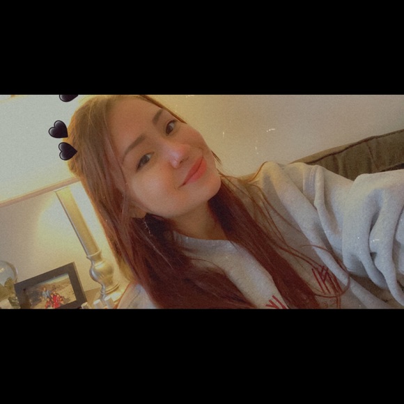 Meet your Posher, Shania - Picture 1 of 1